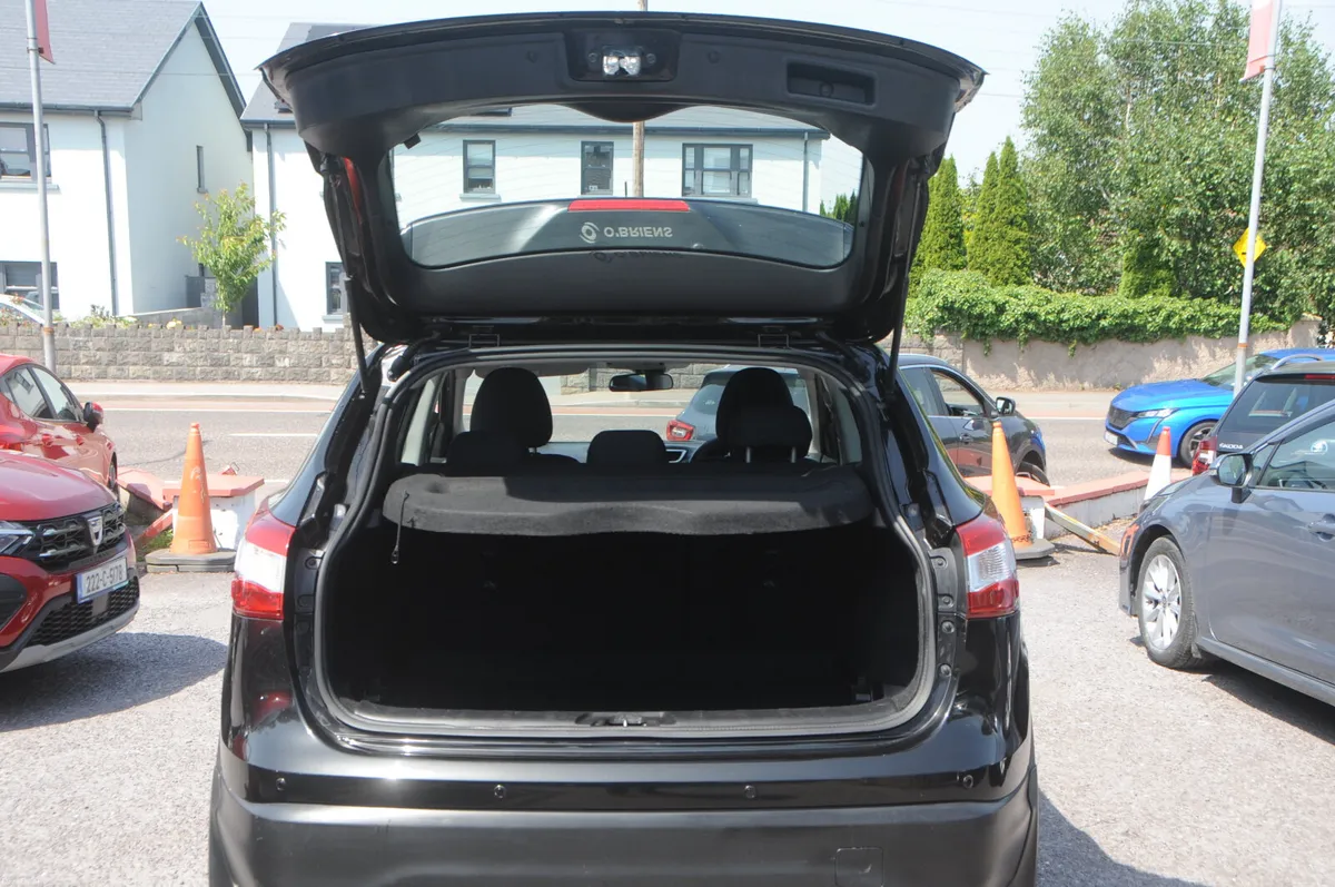 Nissan Qashqai 2015 - Image 6