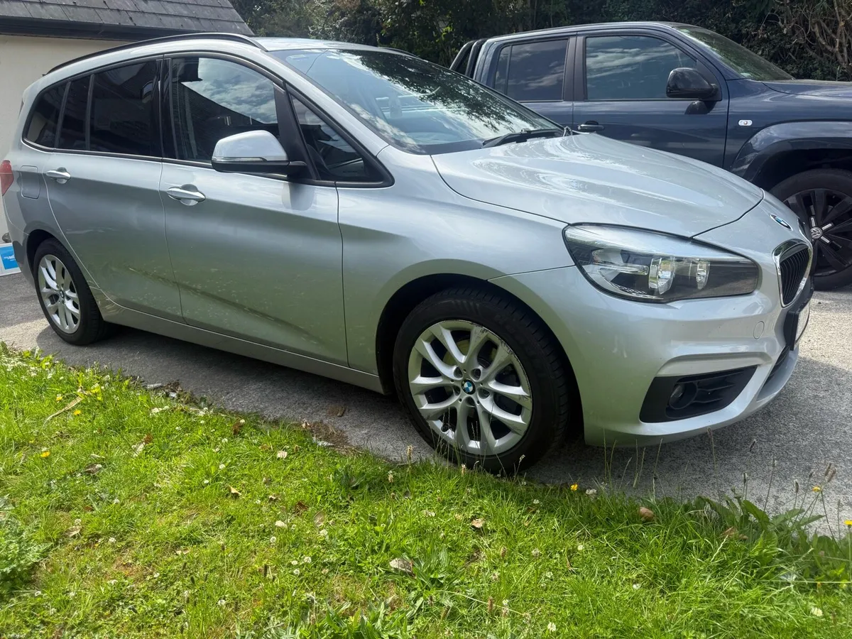 Bmw 2 series grand tourer 7 seater - Image 1