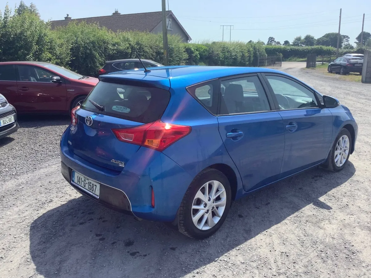 141 Auris 1.33 petrol…serviced,new nct,€280 tax - Image 3