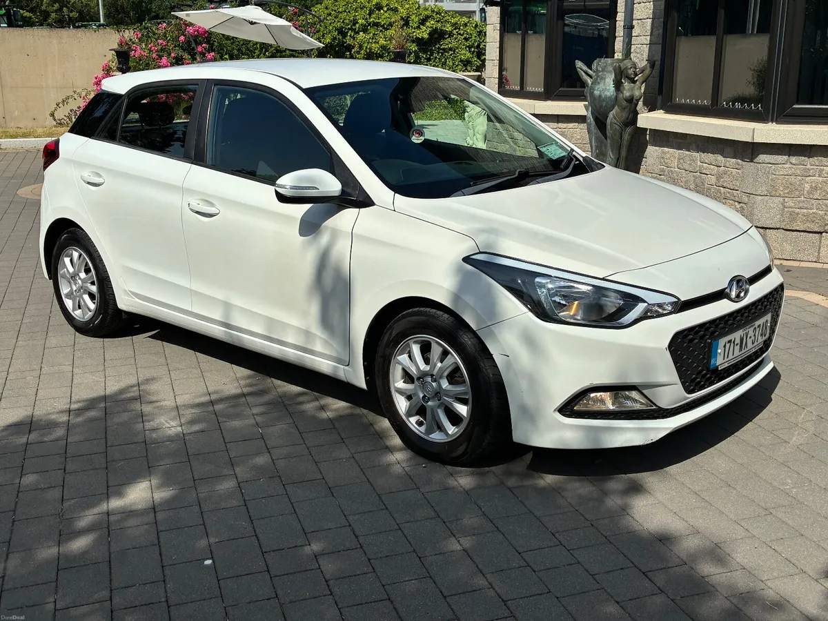 2017 Hyundai i20 *tax+nct* - Image 2