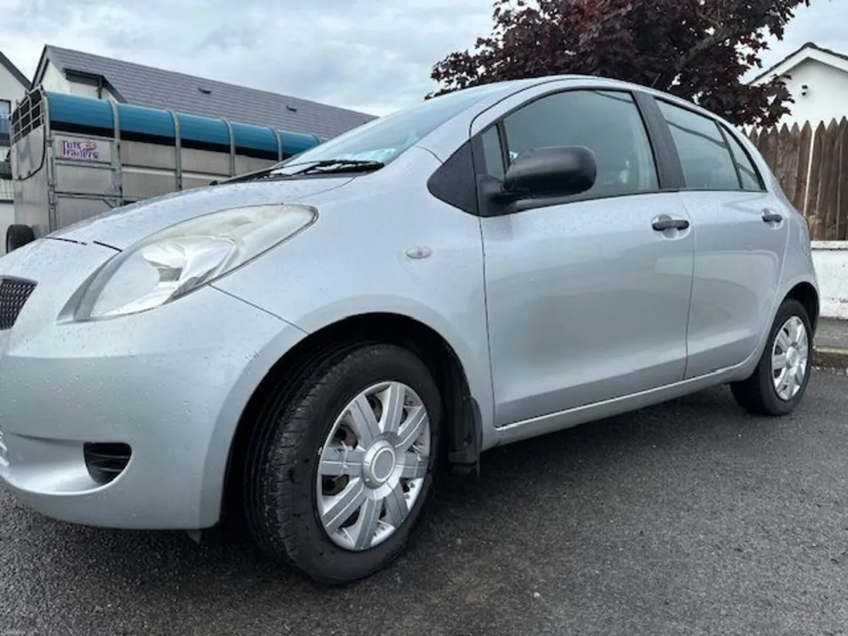 Toyota Yaris 2006 1.0 petrol - Image 5