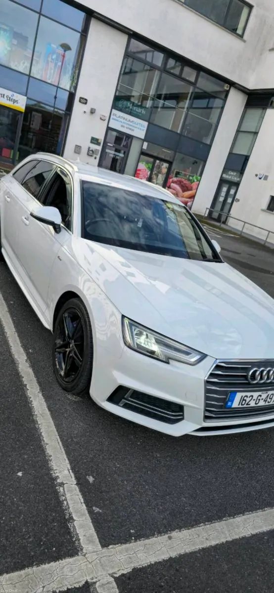 Audi A4 B9 Sline Black Edition - Image 3