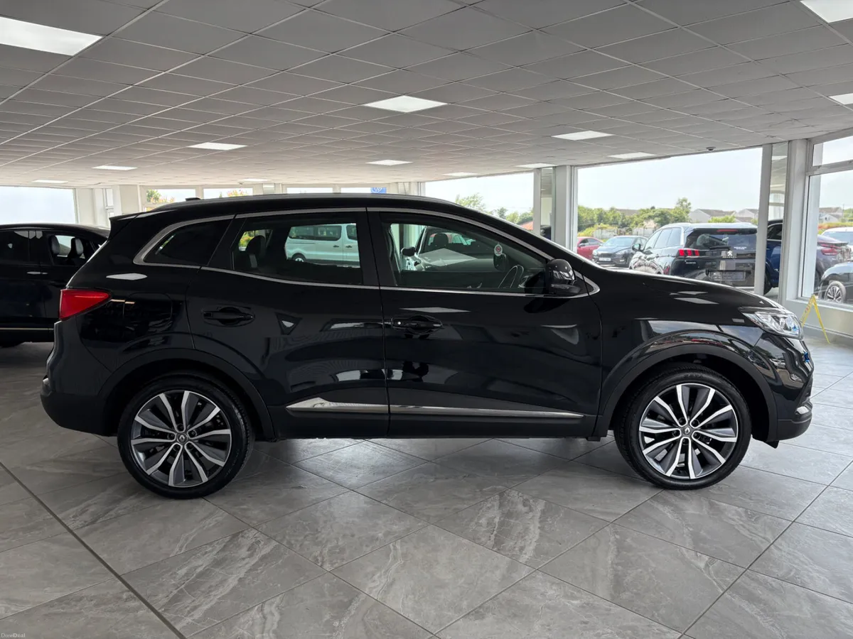 2020 Renault Kadjar Iconic 1.5L DCI - Image 5