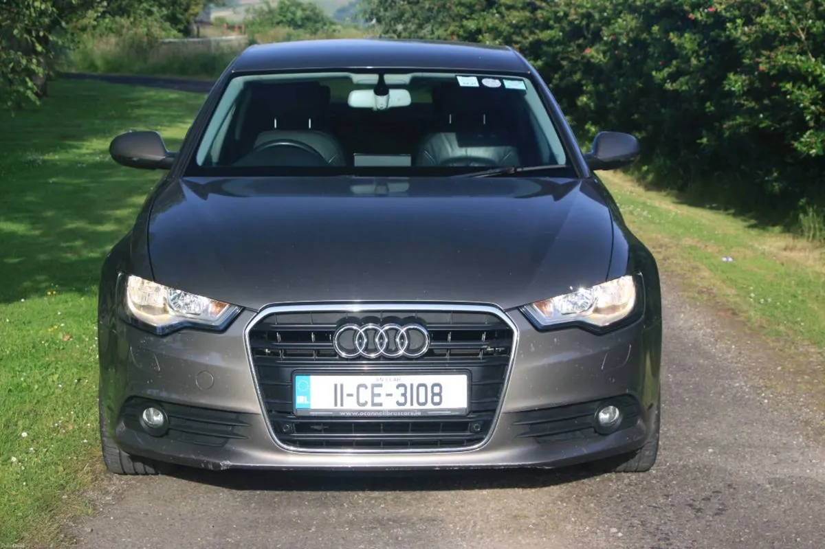 Audi A6 c7 2011 saloon - Image 3