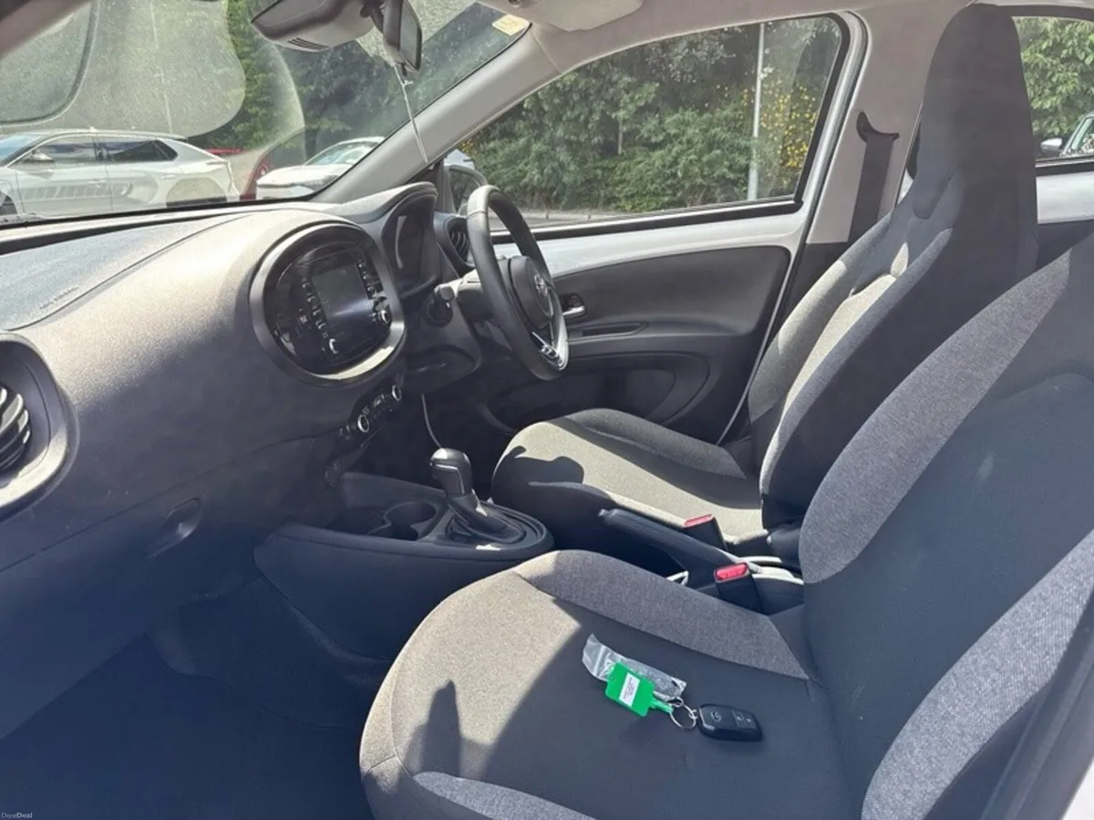 Toyota Aygo X AYGO-X AUTO - Image 6