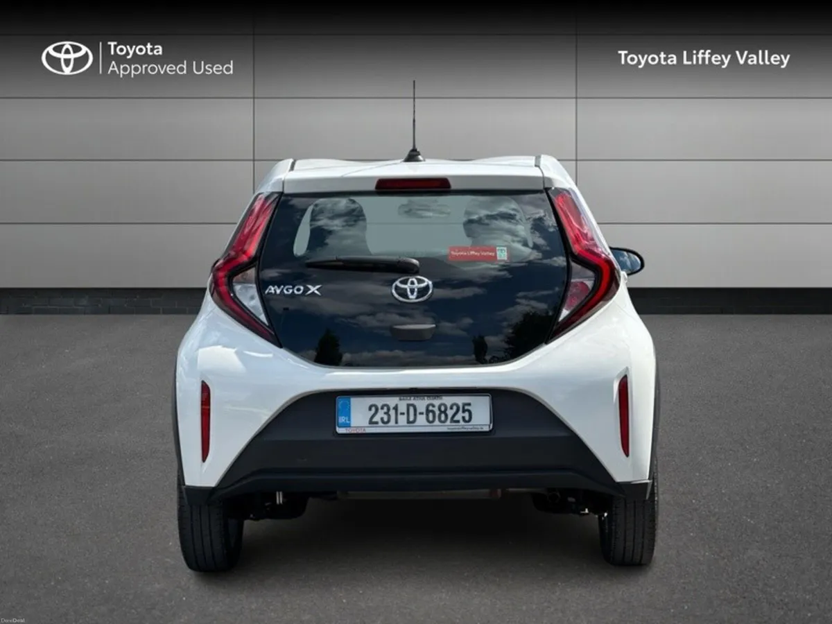 Toyota Aygo X AYGO-X  AUTO - Image 4