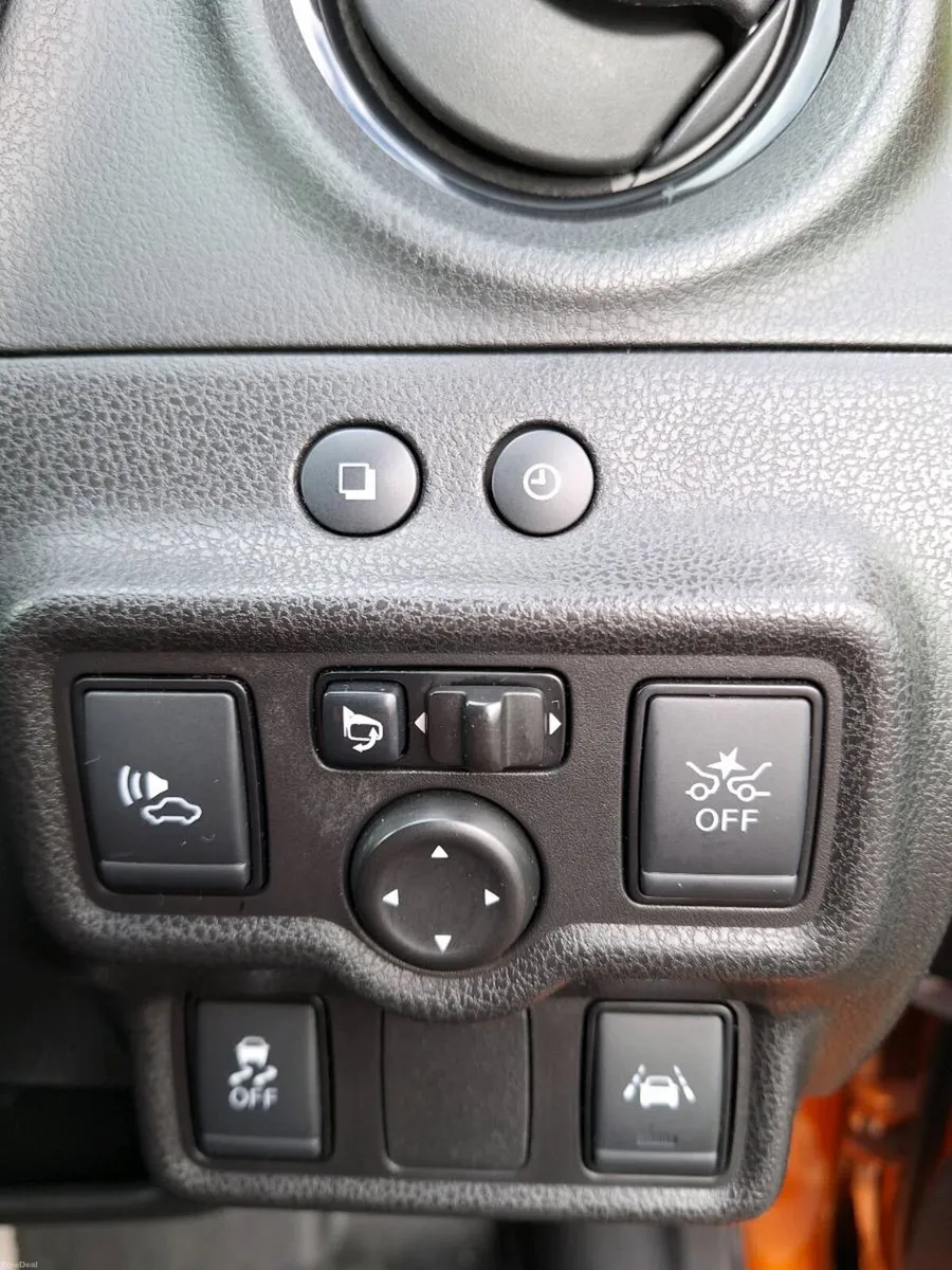 18 Nissan NOTE 1.2 Petrol/ Hybrid - Image 6