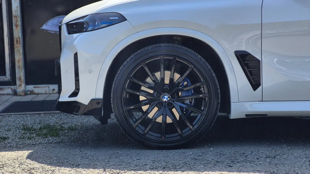 BMW X5 M-Sport 3.0D 2024 - Image 6