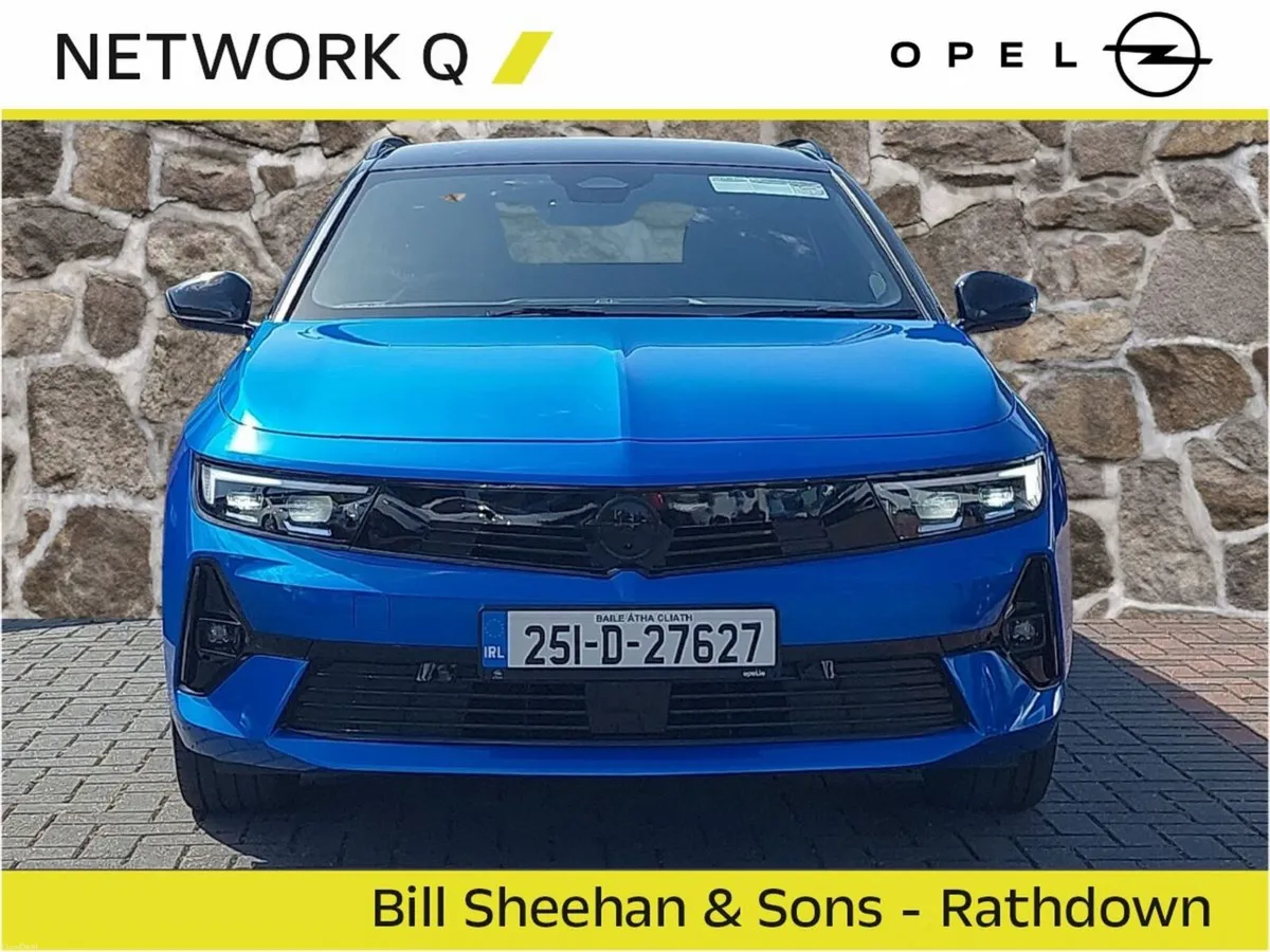 Opel Astra GS 55KWh EV 155PS - Image 2