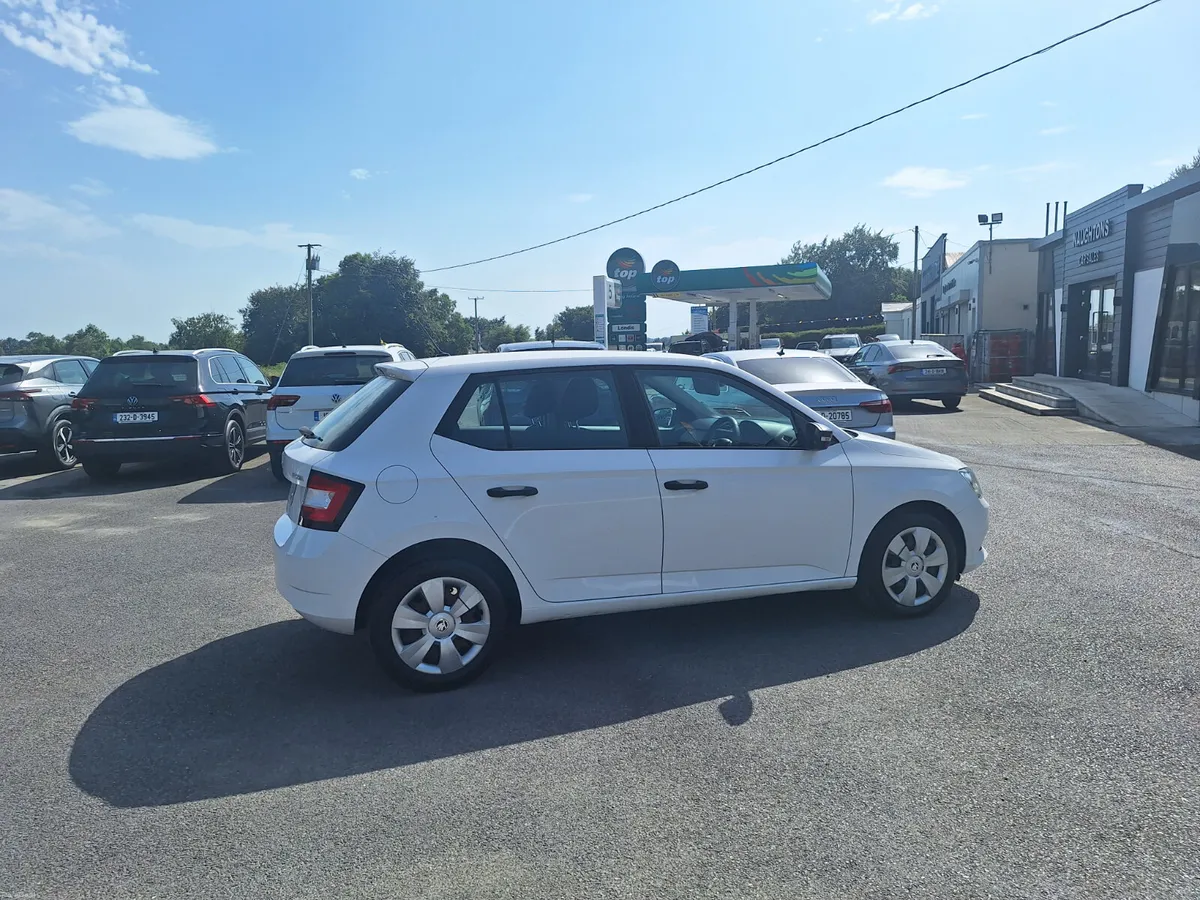 Skoda Fabia 1.2 AUTOMATIC *Easy Insure/Immaculate - Image 3