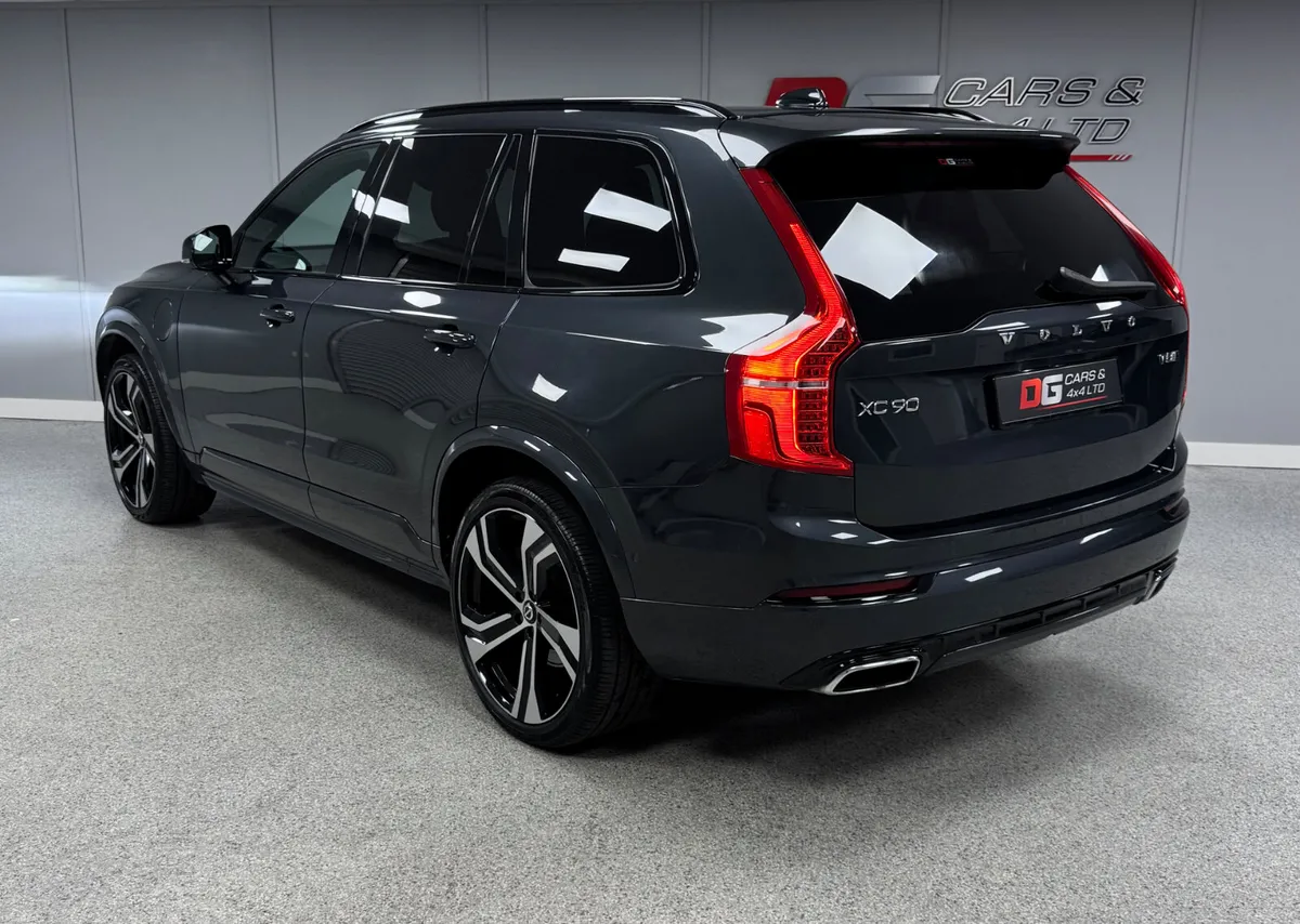 2020 Volvo XC90 2.0 R Design Pro Auto 7 Seater - Image 5