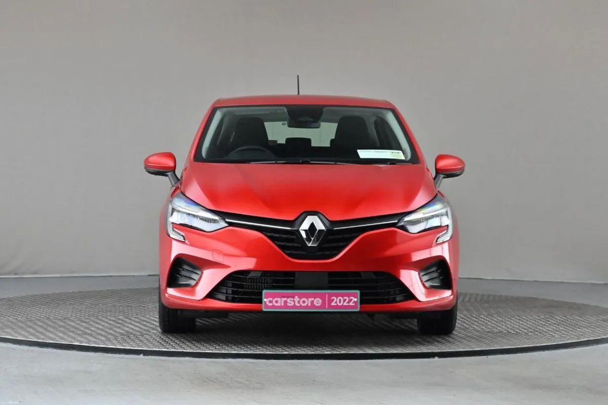 Renault Clio 1.0 TCE 6SPD ICONIC **SAT NAV**REAR P - Image 2