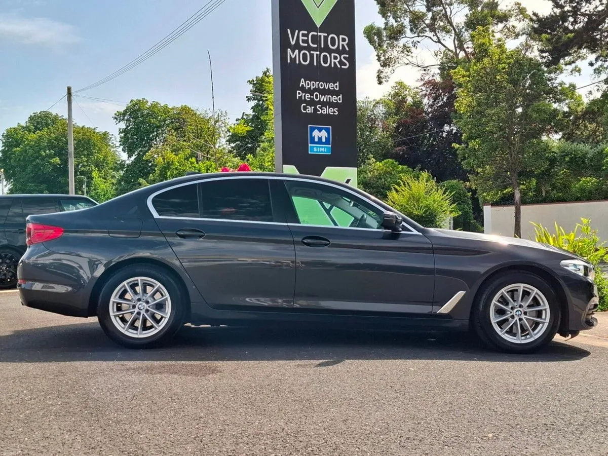 BMW 5-Series 520D SE AUTO NCT 2028 - Image 6