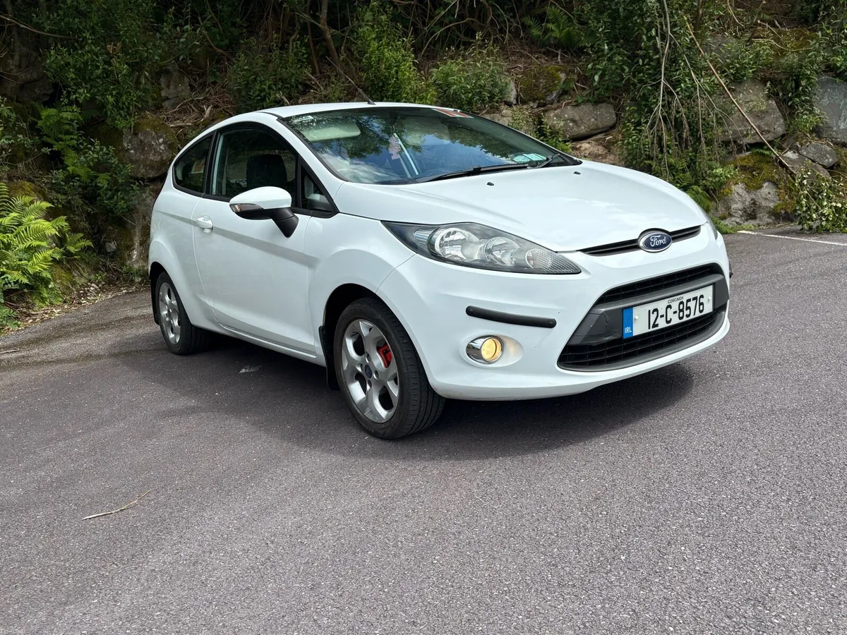 Ford fiesta 1.25 petrol - Image 4