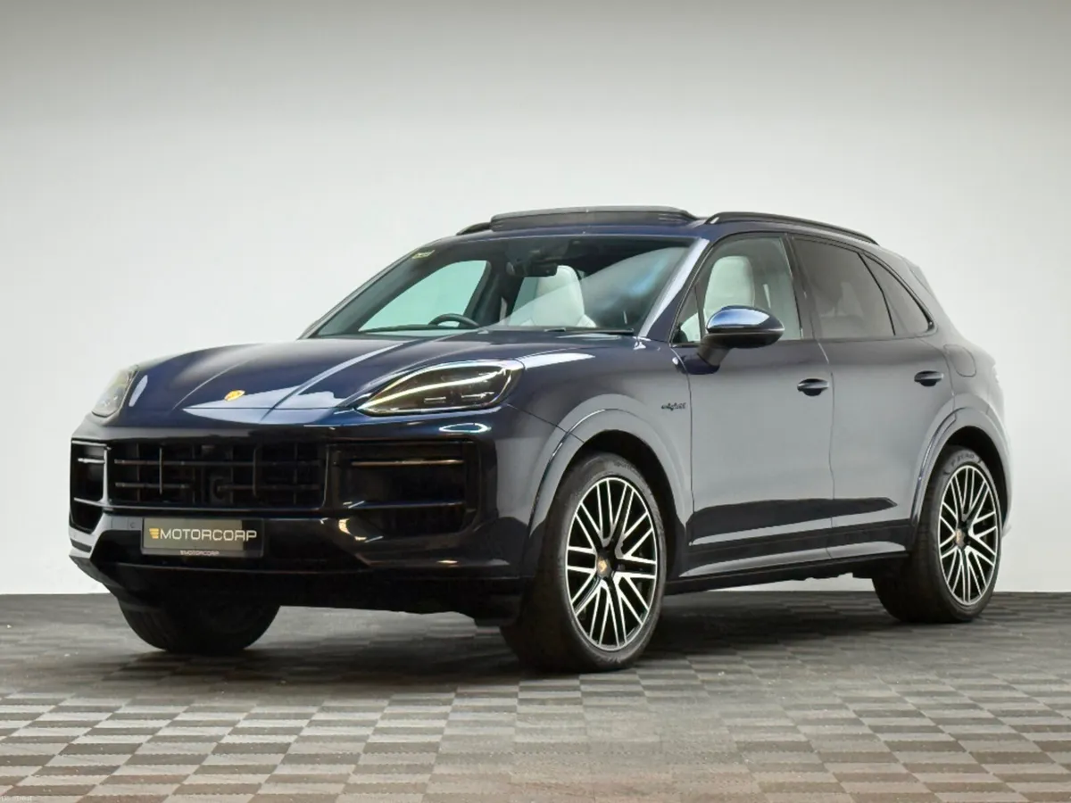 Porsche Cayenne CAYENNE 3.0 E-HYBRID 470HP *HUGE S - Image 3