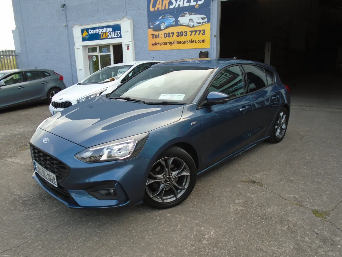 Ford Focus 2020 ST LINE MANUAL - Image 3