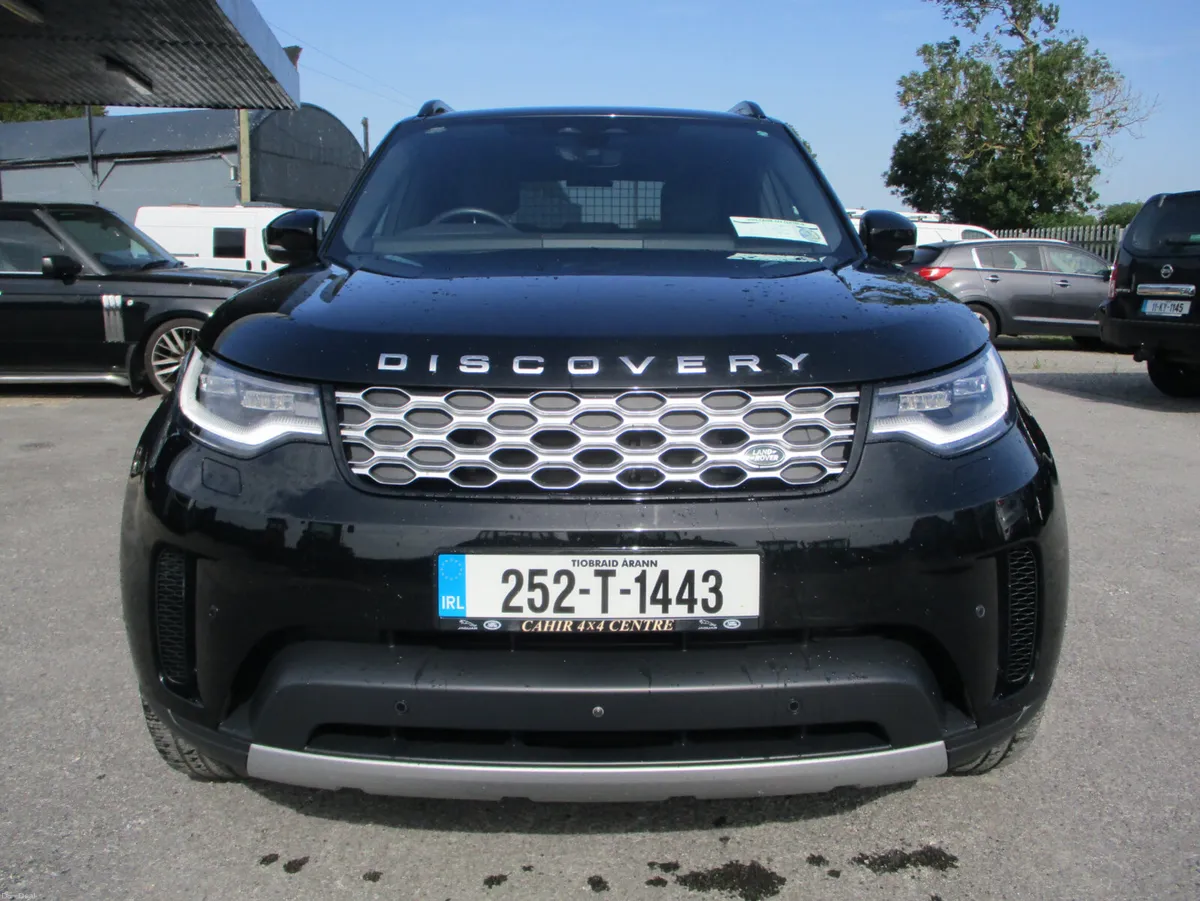 Land Rover Discovery 3.0 I6 SE COMM - Image 2