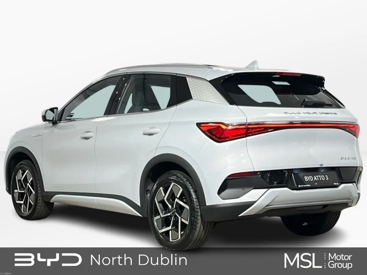 BYD ATTO 3 Design 60kWh 204PS - 18 Inch Alloys - P - Image 4
