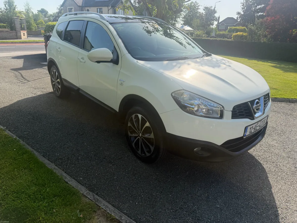2012 Nissan Qashqai+2 (7 seat Jeep) low kilometre - Image 3