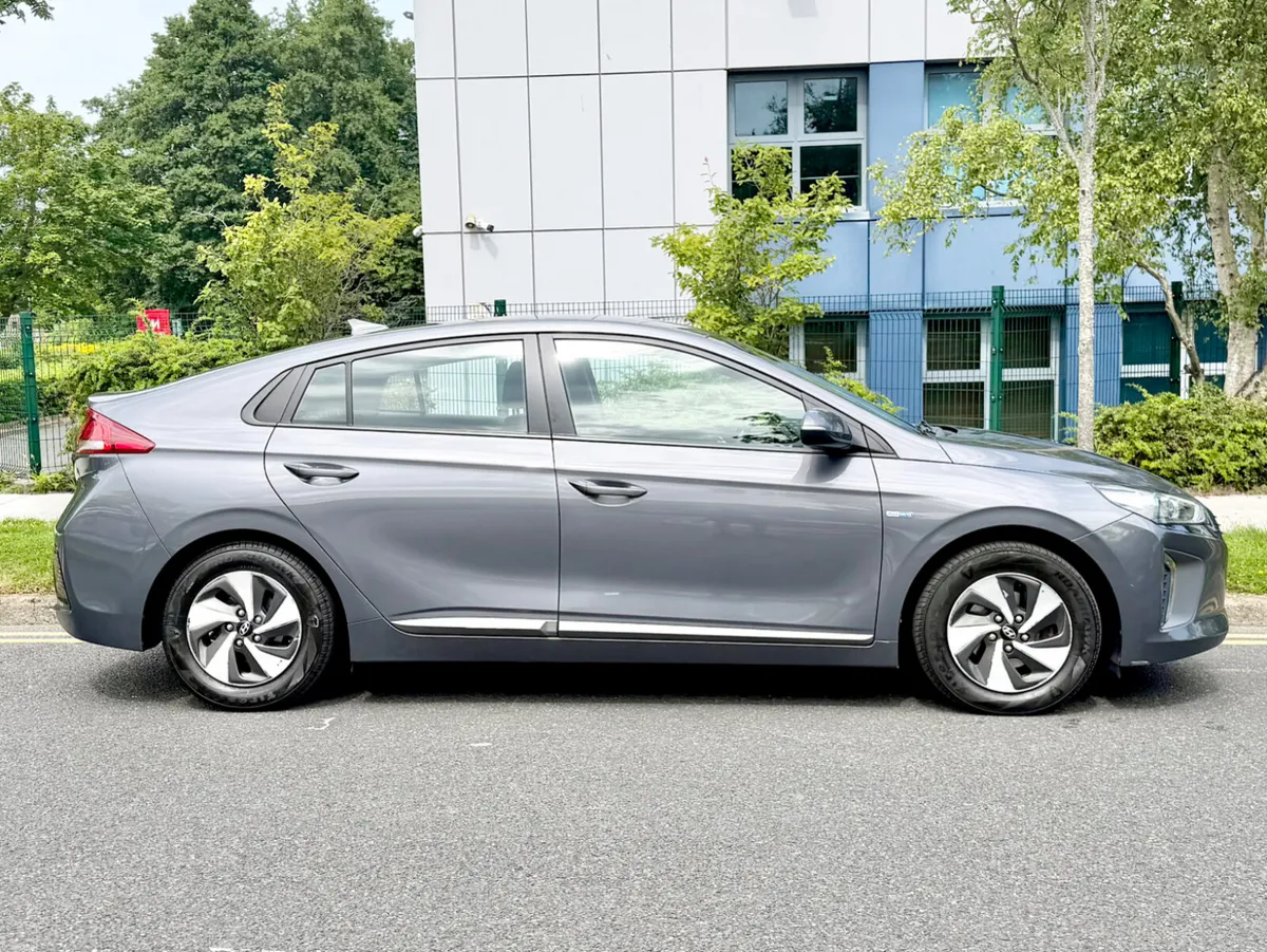 Hyundai IONIQ 2017 - Image 4