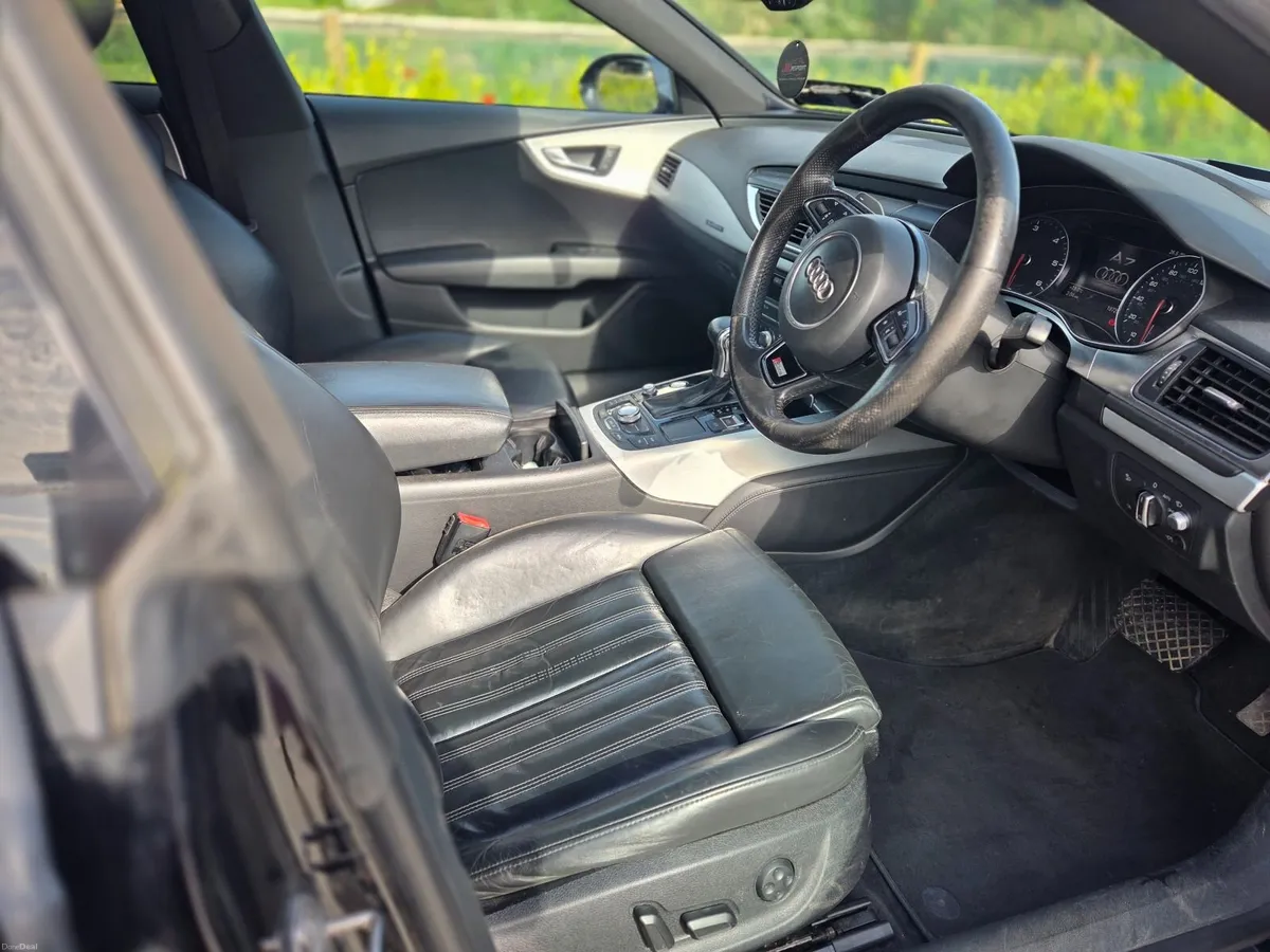 Audi A7 2012 - Image 4