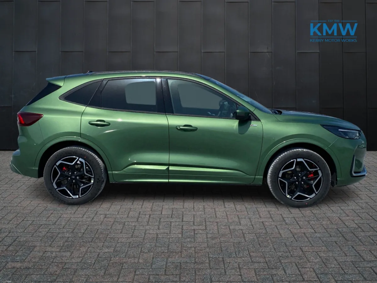 Ford Kuga Kuga ST-Line X Edition PHEV - Image 4