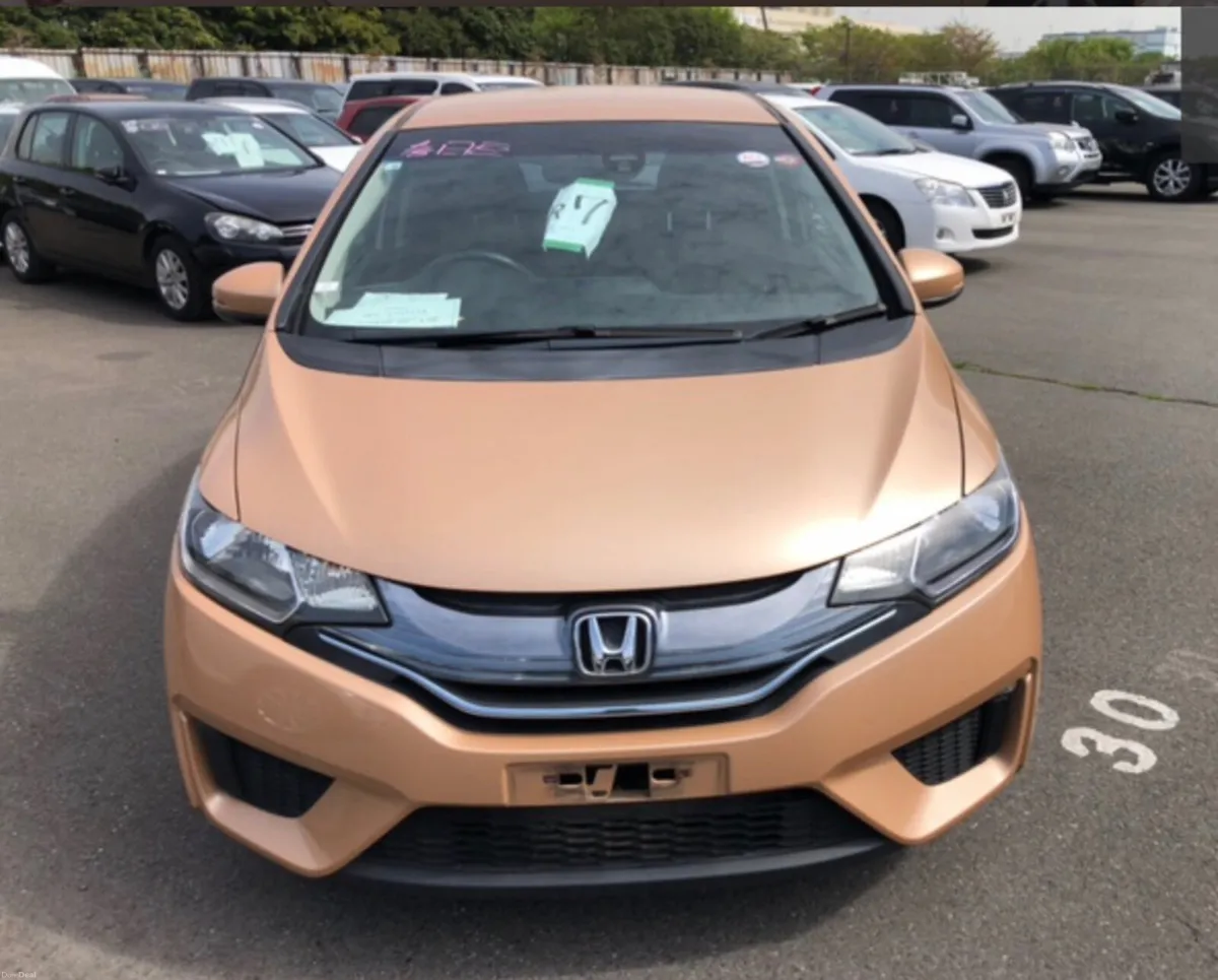 Honda Fit 2014 Hybrid Auto/ Arriving Soon/70k km