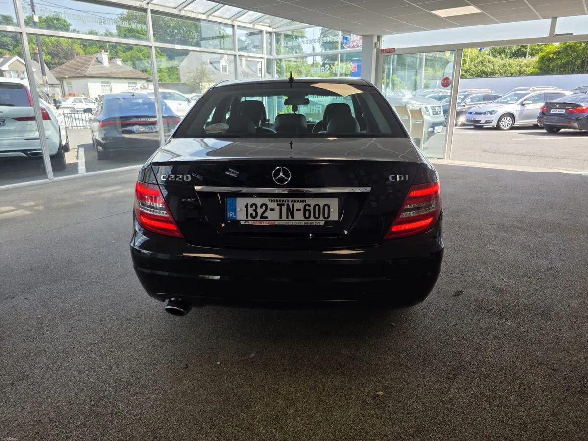 Mercedes-Benz C-Class 2013 - Image 4