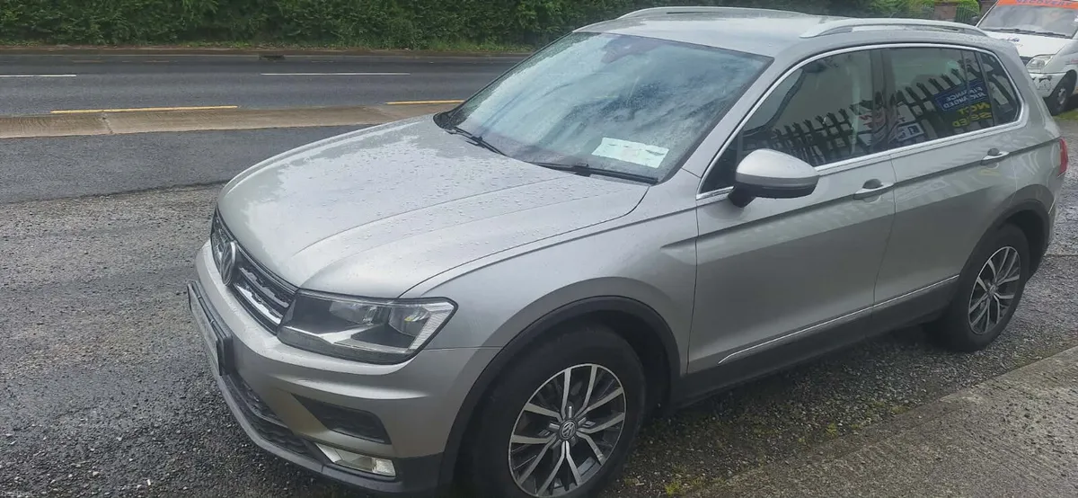 Volkswagen Tiguan 2.0 TDI Comfortline - Image 3
