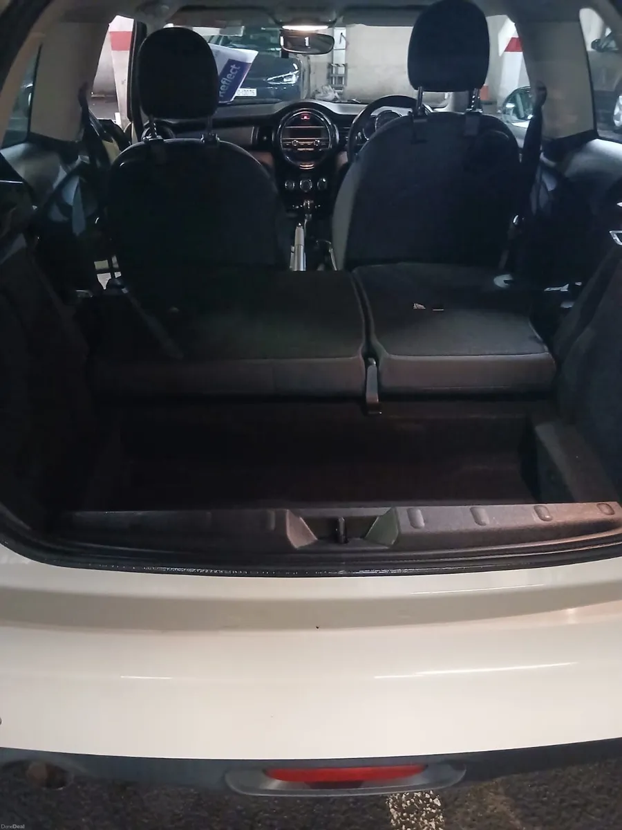 Mini Cooper - Image 2