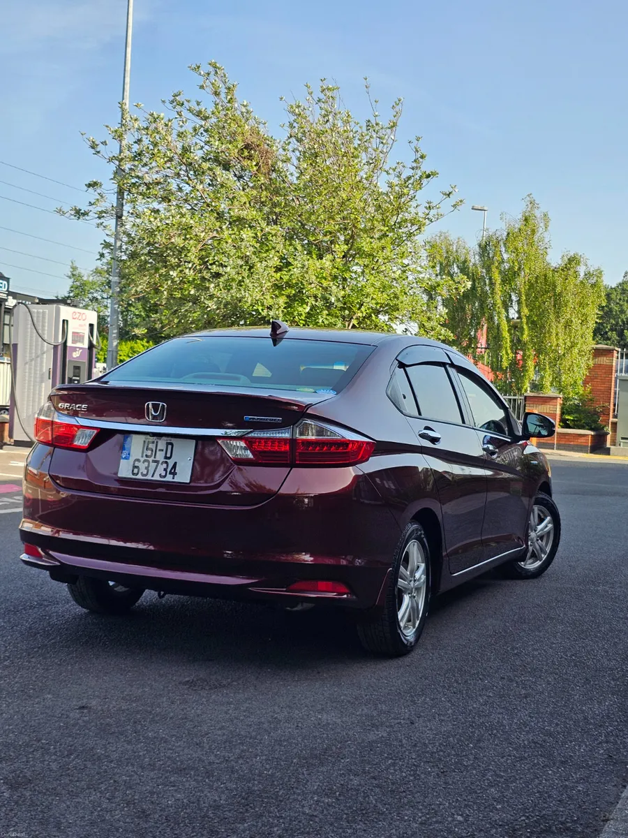 Honda Grace Hybrid Automatic - Image 3