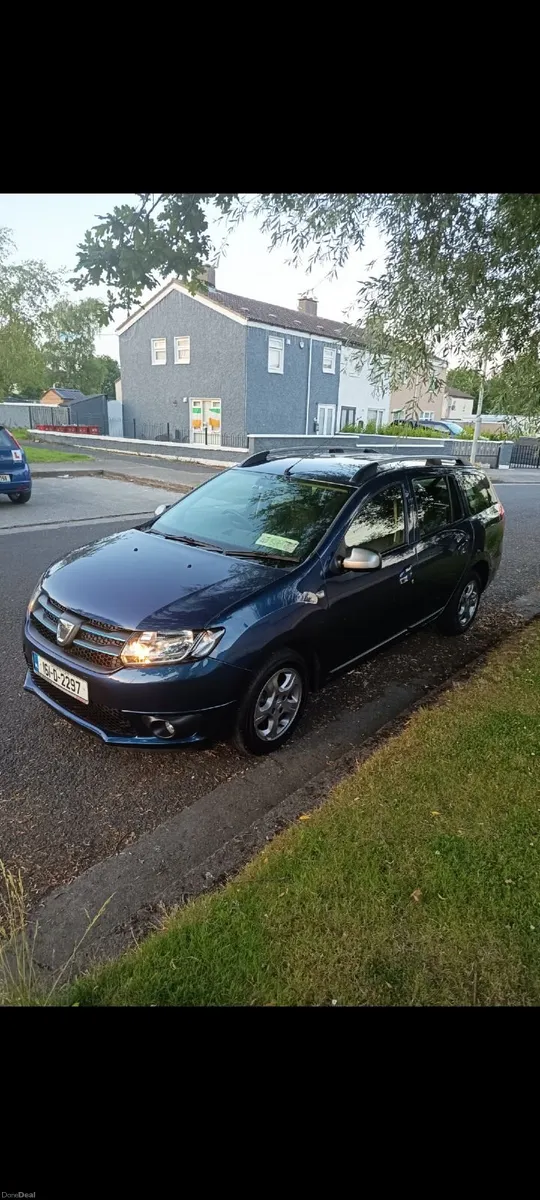 Dacia Logan Signature Prime  TCE 0.9 Petrol - Image 1
