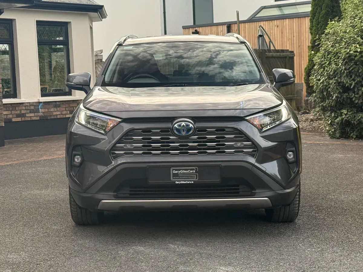 Immaculate 222 Toyota RAV4 Sol Hybrid! - Image 2