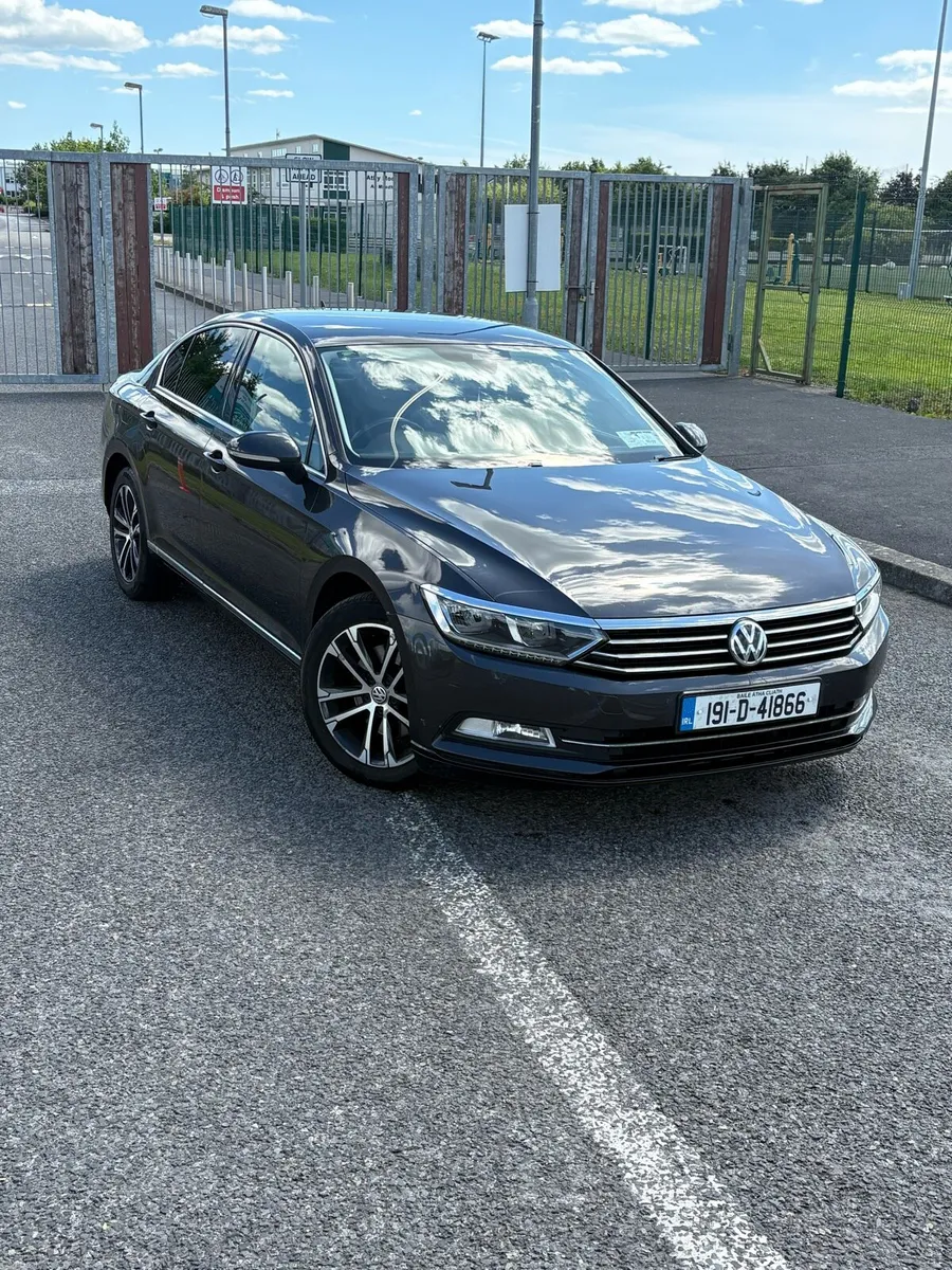 Volkswagen passat - Image 1