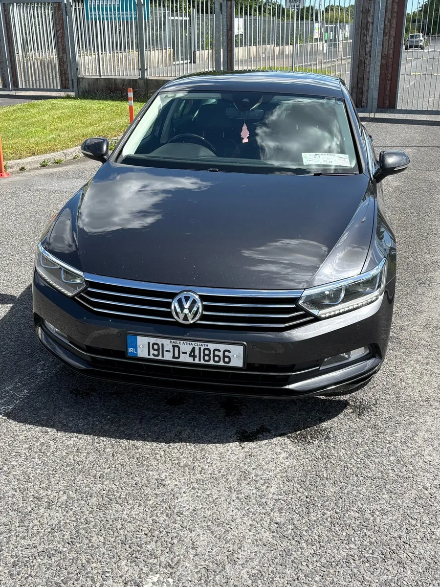 Volkswagen passat - Image 5