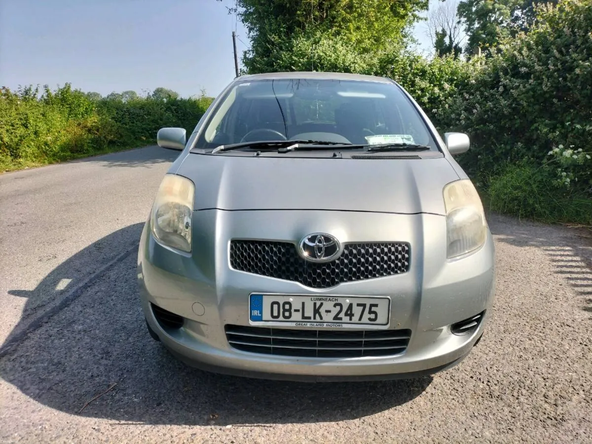 Toyota Yaris - Image 2
