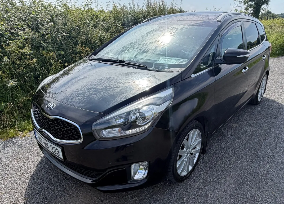 Kia Carens Platinum 1.7Crdi 7 Seater 2016 - Image 2