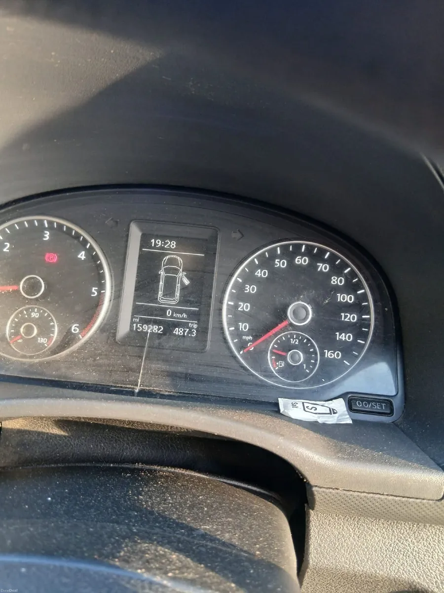 Volkswagen Caddy 2014 - Image 2