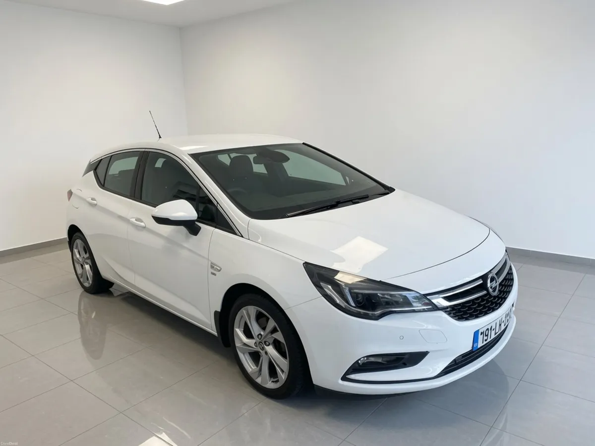 Vauxhall Astra 2019 - Image 1