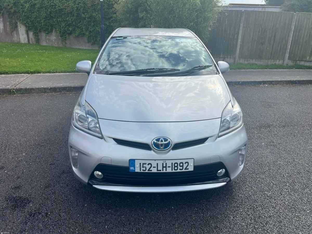 Toyota Prius 2015 - Image 3