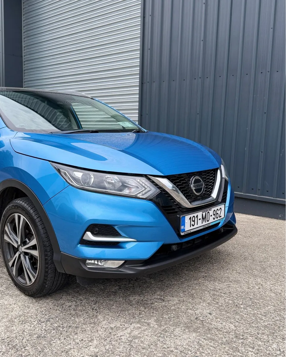 2019 (191) Nissan Quashqai SV Sunroof - Image 4