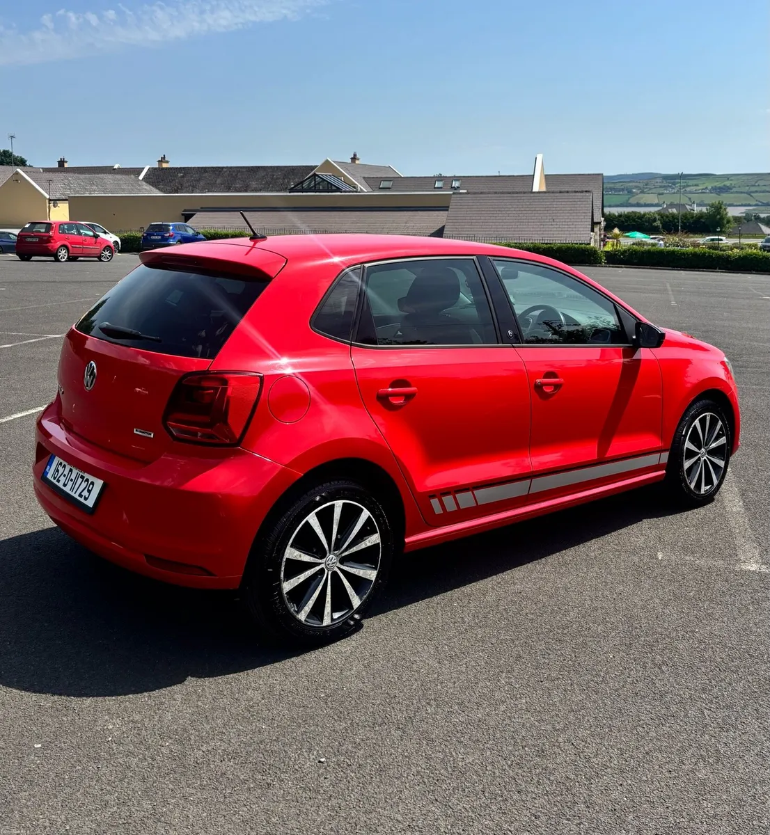 VOLKSWAGEN POLO BEATS EDITION - Image 3