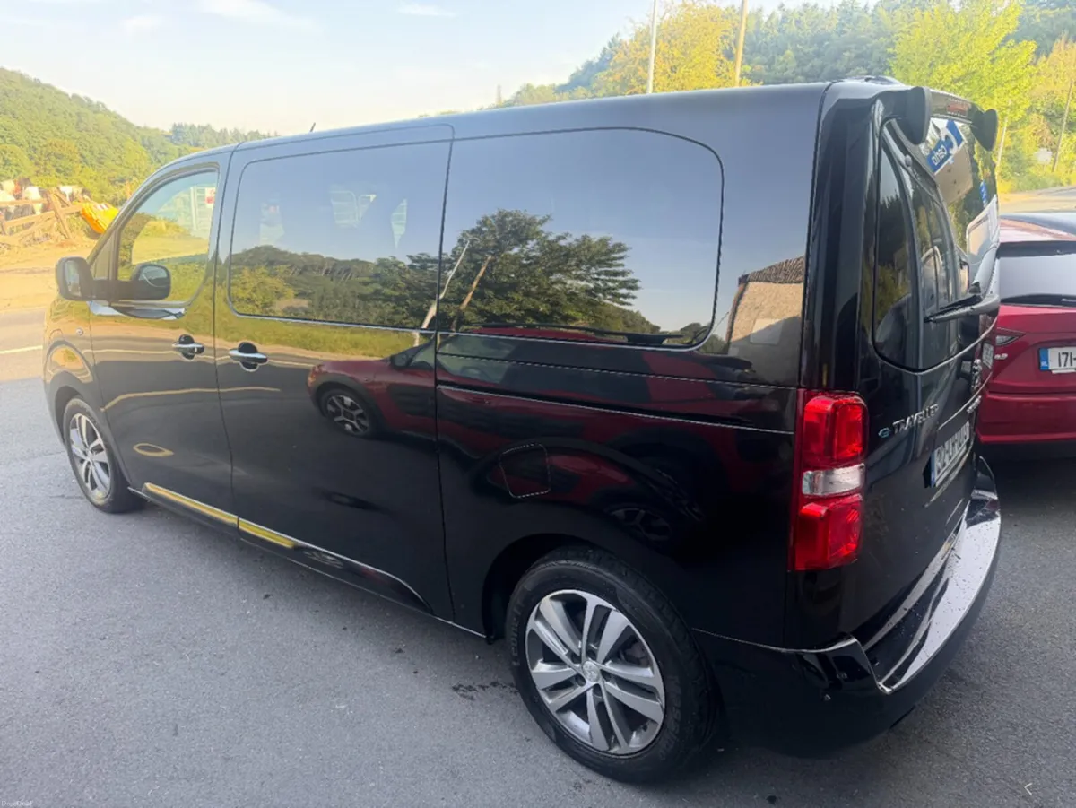 Peugeot Traveller EXPERT TRAVELLER E ALLURE AUTO 8 - Image 5
