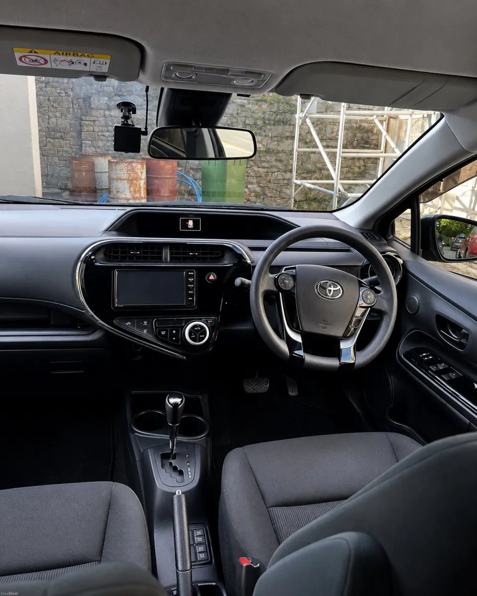 2018 Toyota Aqua Hybrid S Style Black - Image 4