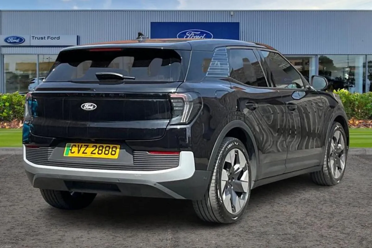 Ford Explorer Extended Range 77kWh Premium SUV 5dr - Image 4