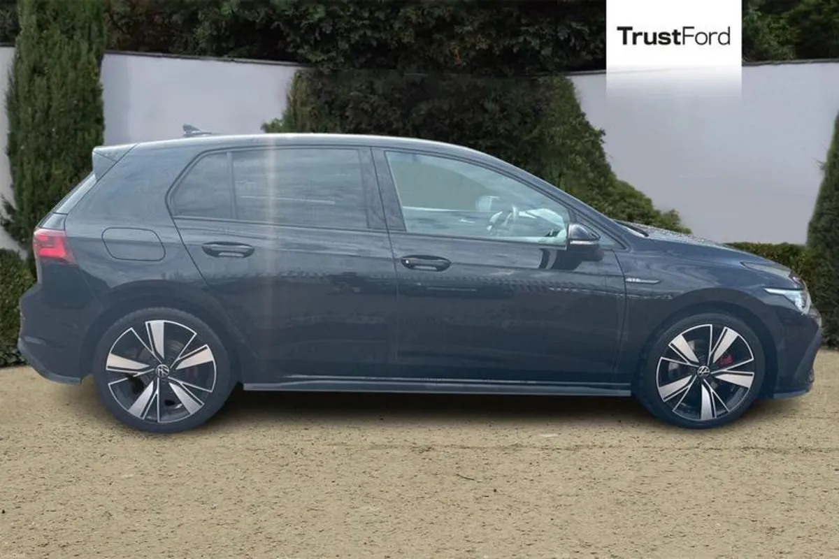 Volkswagen Golf GTD - Image 3