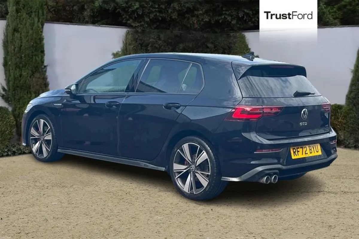 Volkswagen Golf GTD - Image 2