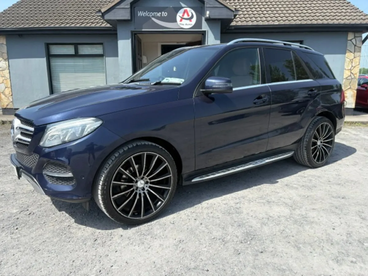 Mercedes-Benz GLE 2017 - Image 4