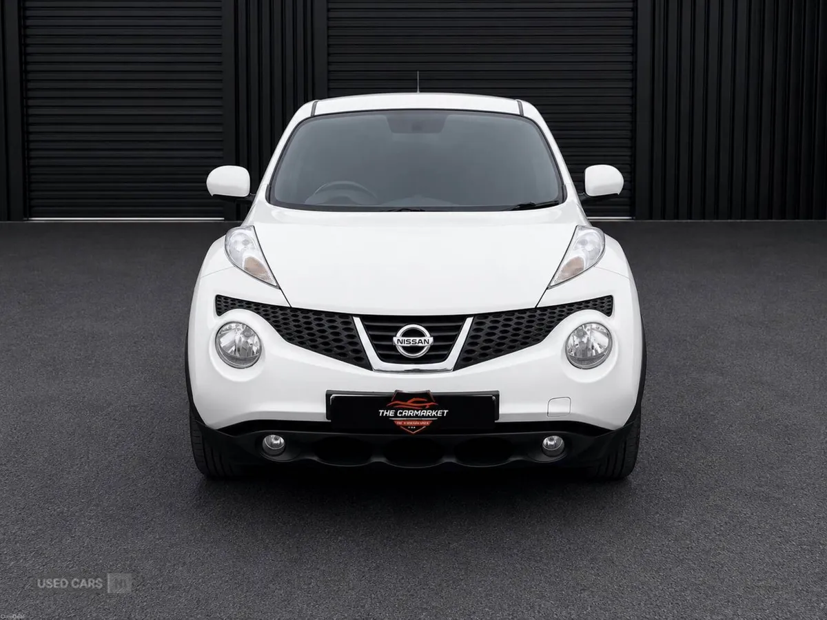 Nissan Juke HATCHBACK - Image 2