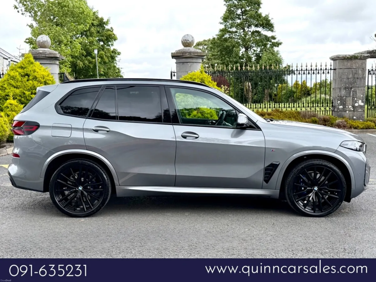 BMW X5 50e M-SPORT AUTO X-DRIVE==HIGH SPEC== - Image 2